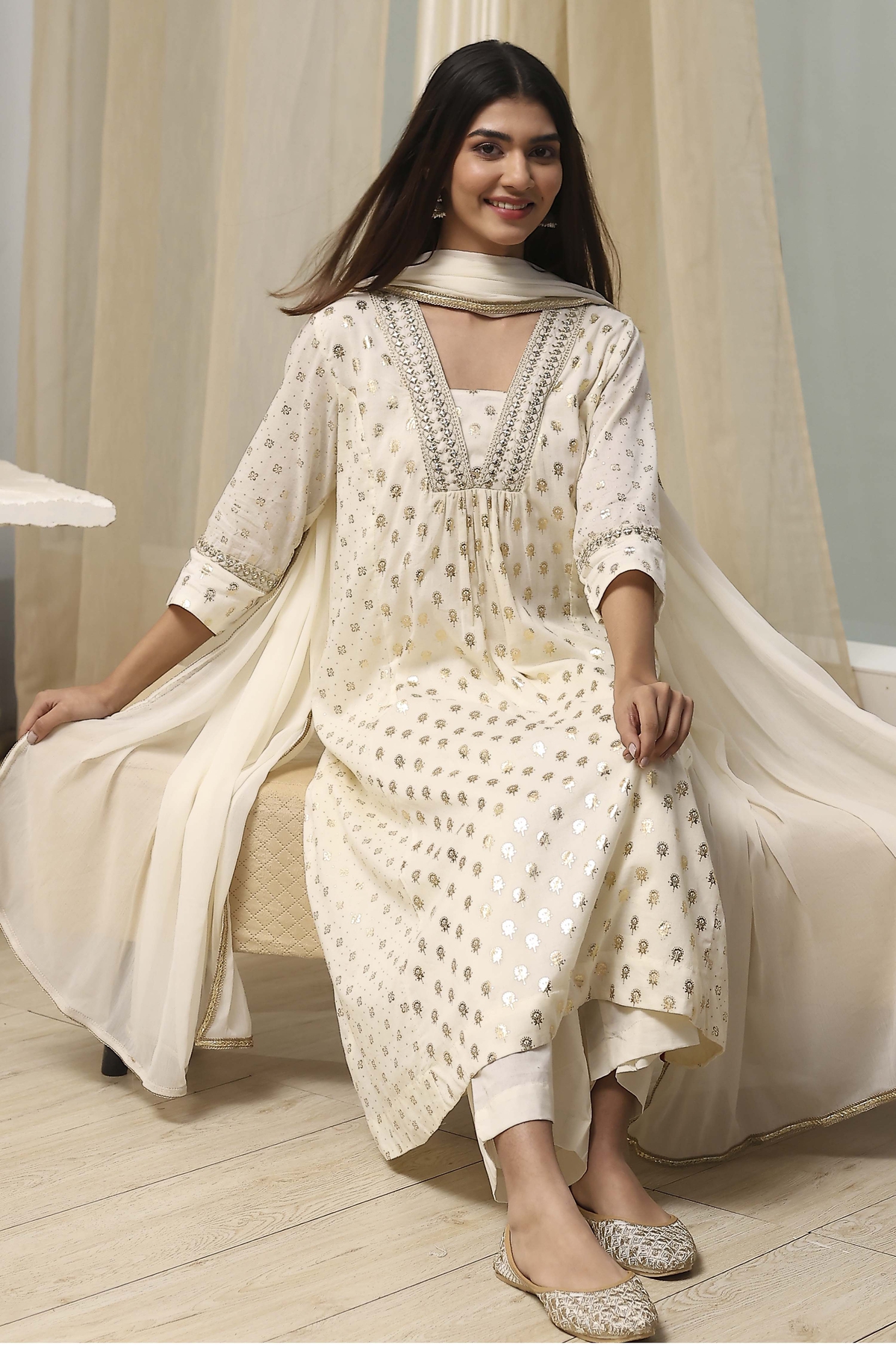 Off-White Cotton Printed Gathered Suit Set