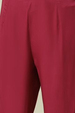 Wine Solid LIVA Straight Kurta Regular Pant Suit Set image number 2