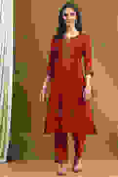 Red Embroidered Festive Straight Suit Set image number 6