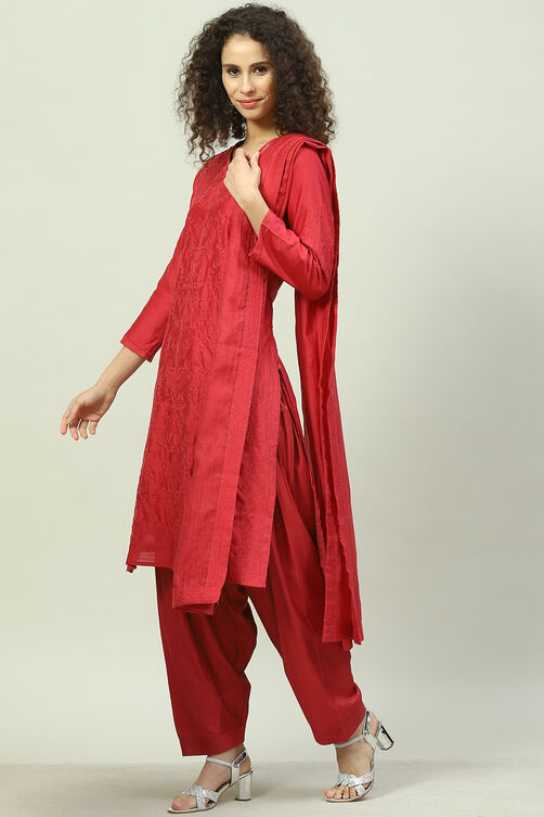Berry Red Cotton Silk Straight Kurta Salwar Pant Suit Set image number 0