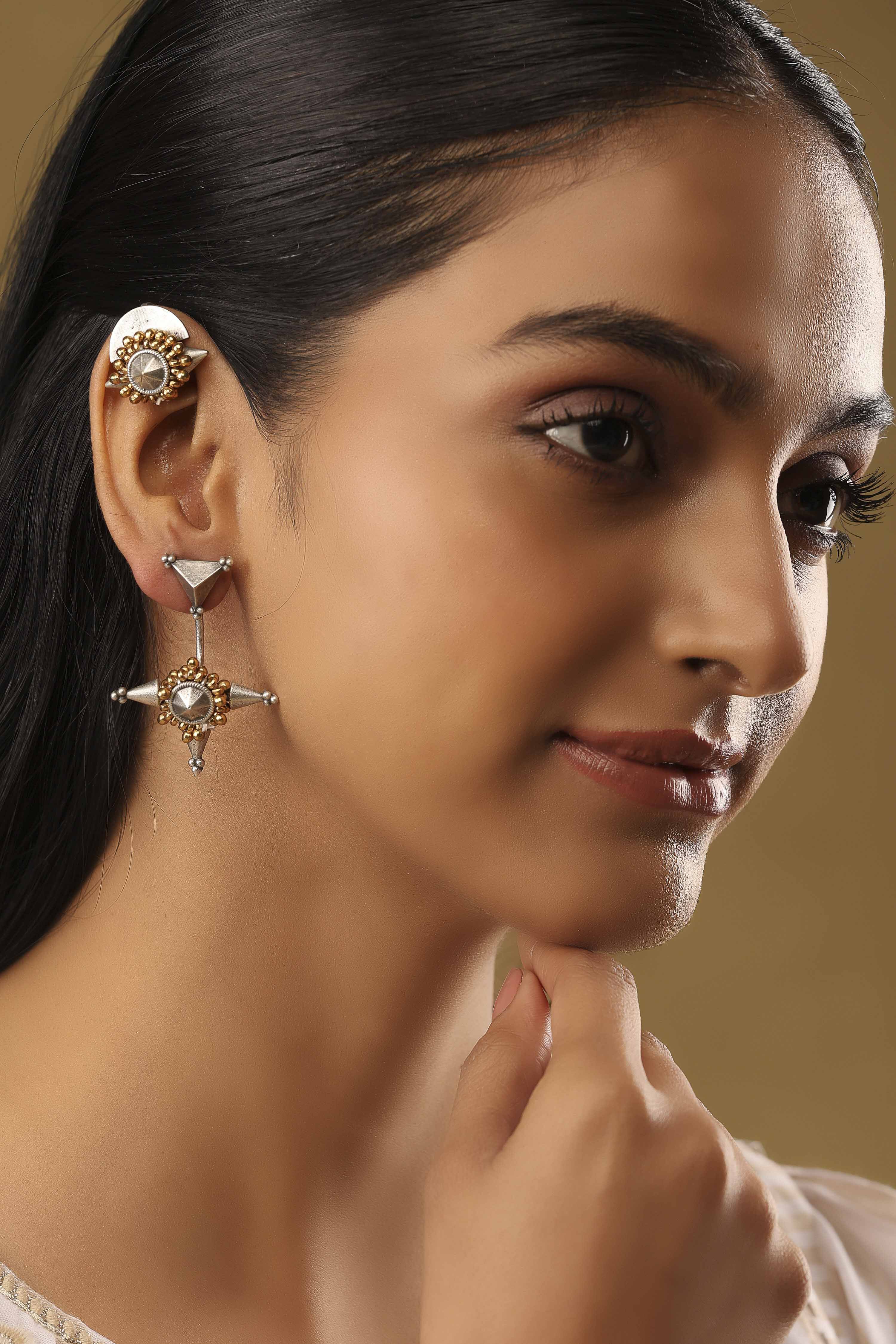 Oxid Gold Brass Earcuff image number 3