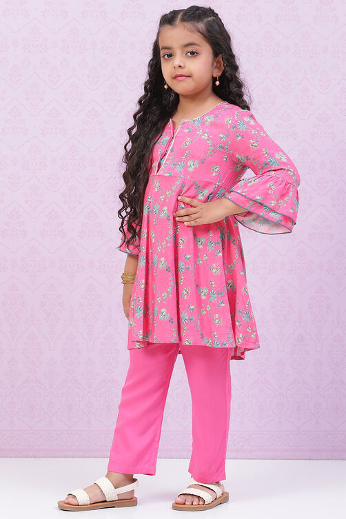 Pink Rayon Kalidar Printed Kurta Set image number 3