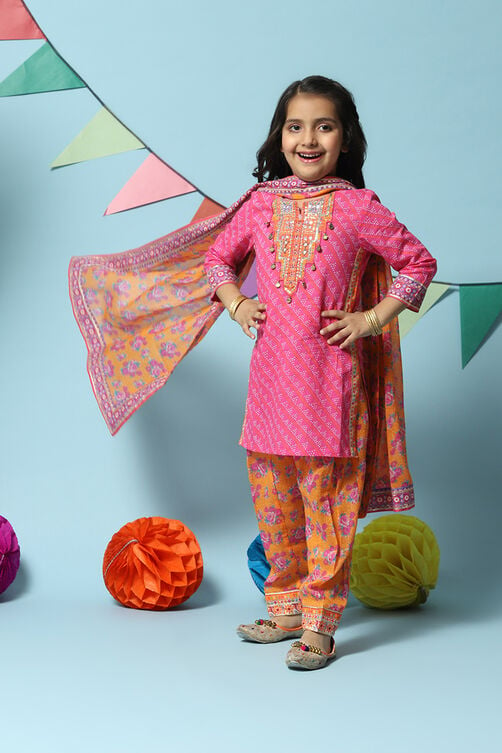 Pink Cotton Straight Kurta Salwar Suit Set image number 0