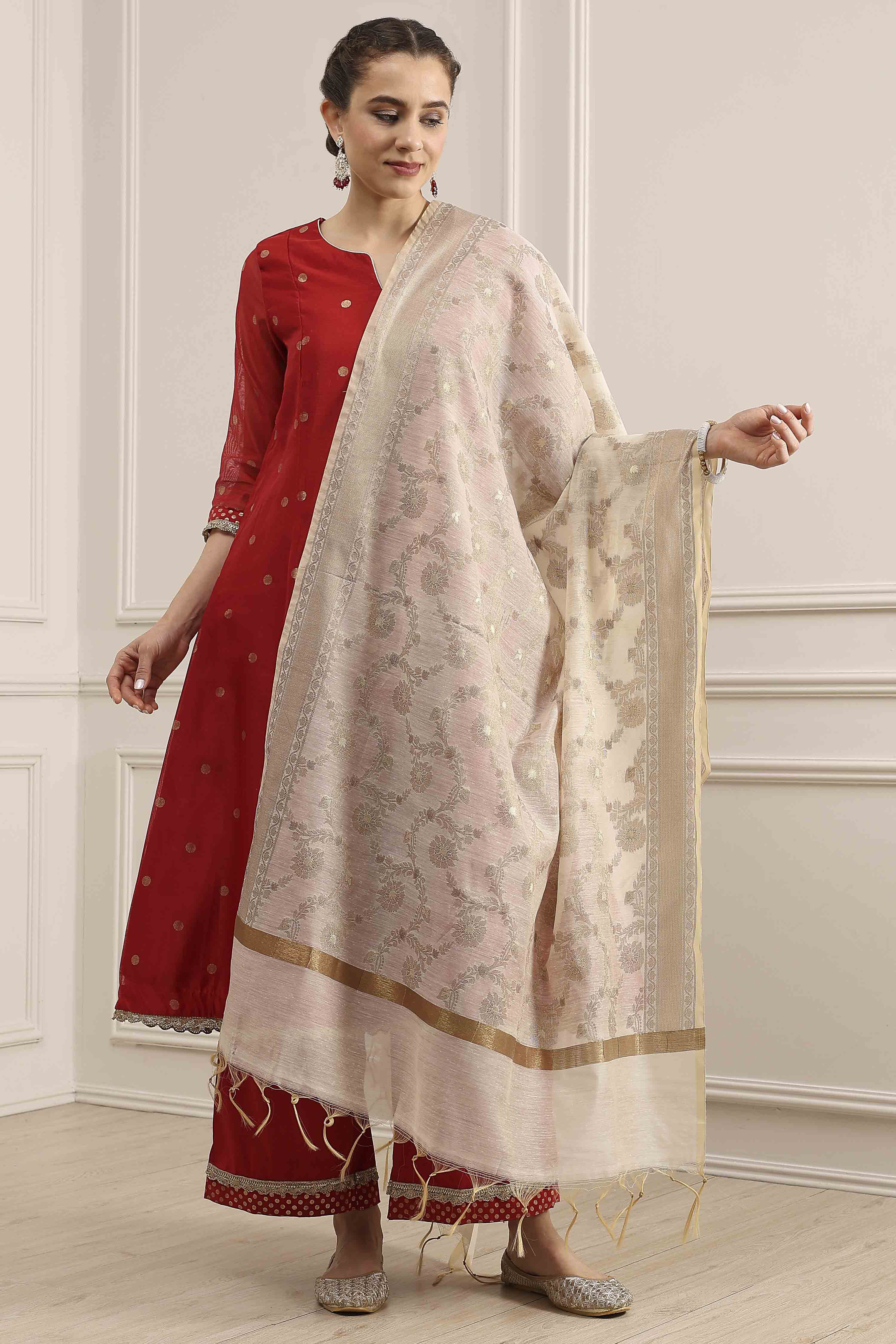 Cream Polyester Yarndyed Dupatta image number 1