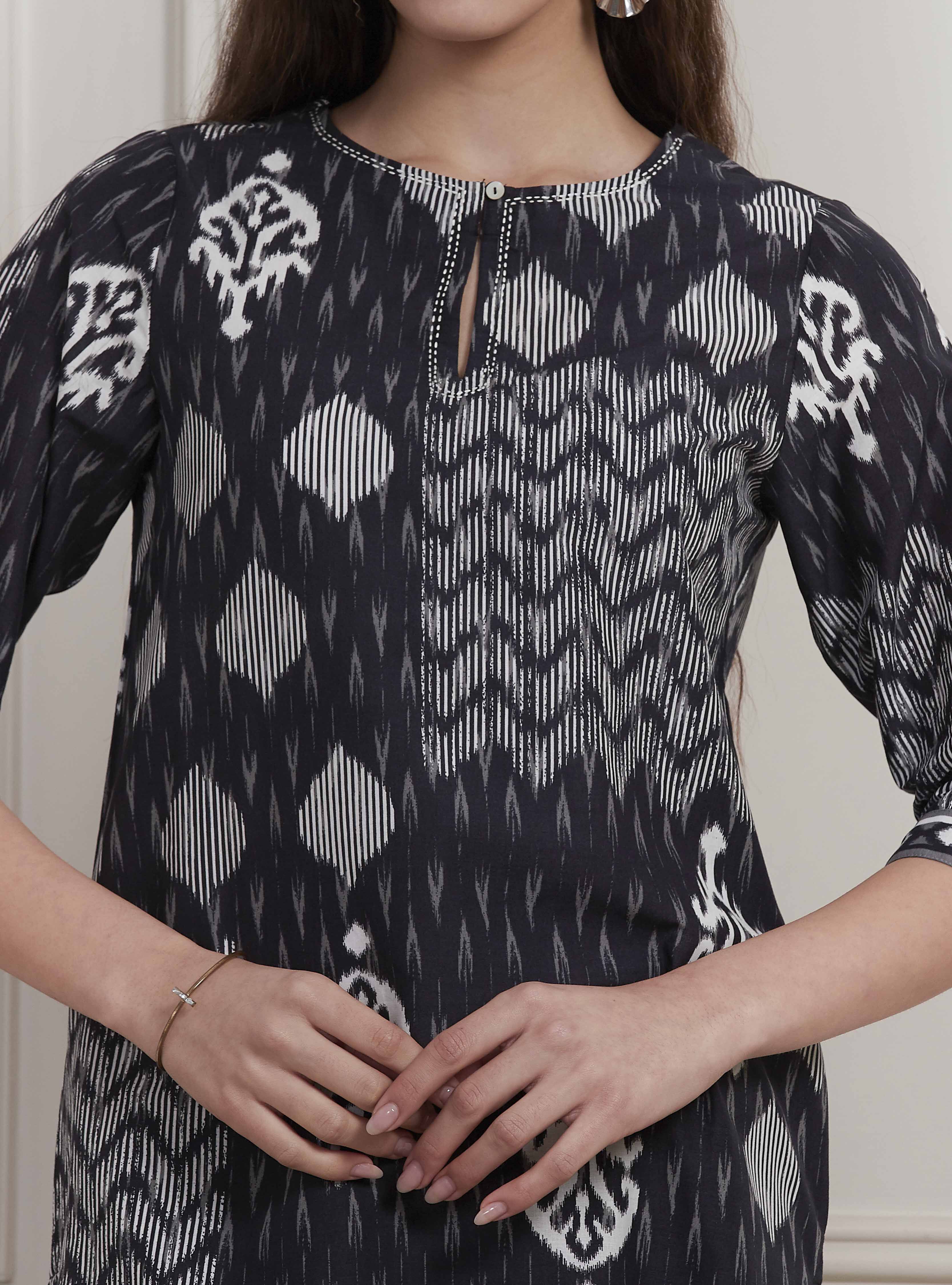 Black Cotton Printed Straight Kurta image number 1