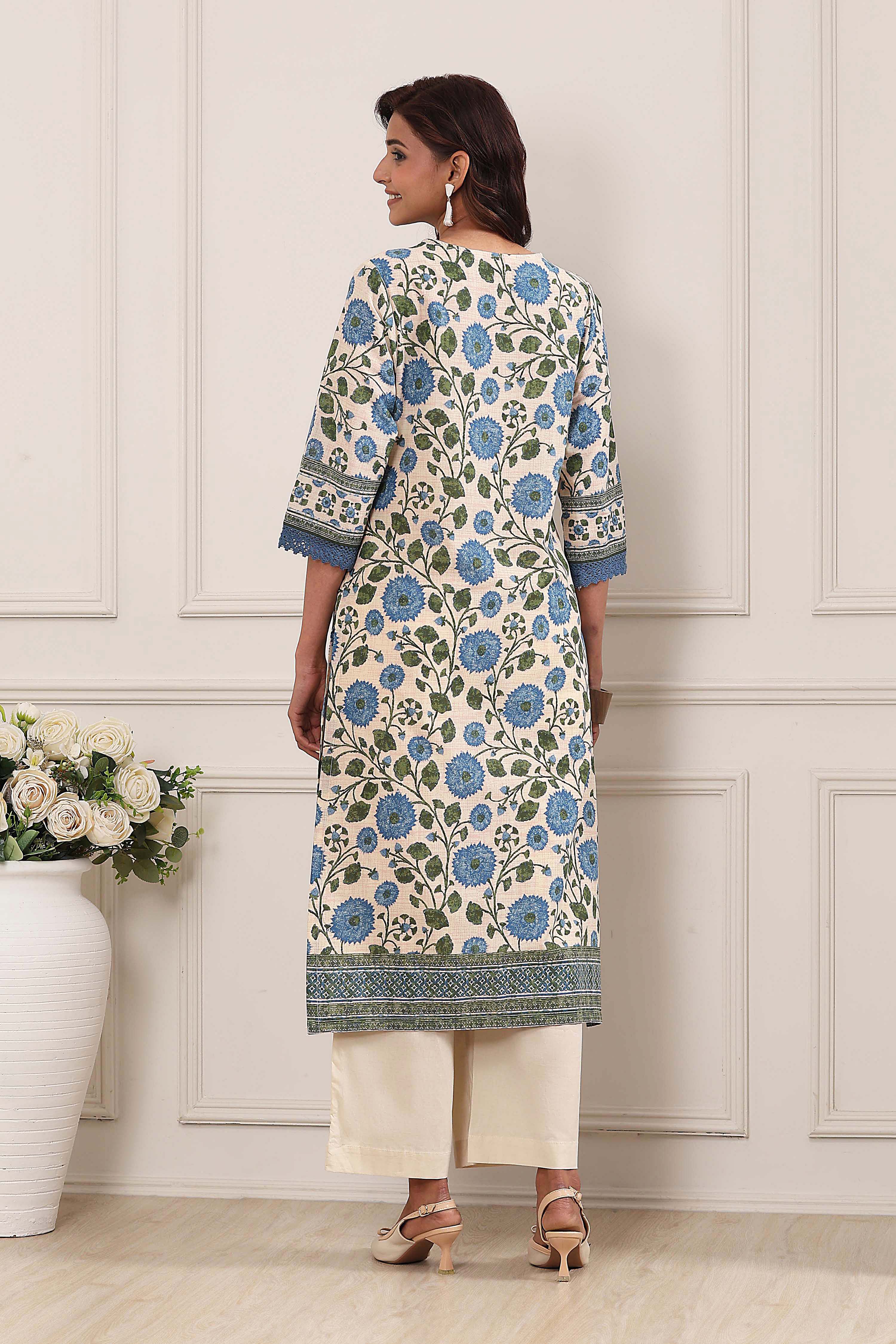 Blue Cotton Straight Kurta image number 3