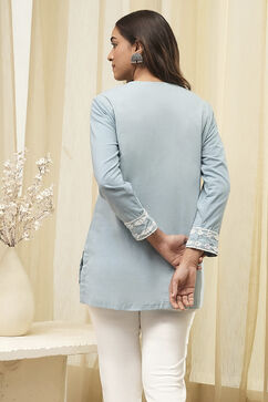 Blue Cotton Embroidered Straight Short Kurta image number 3