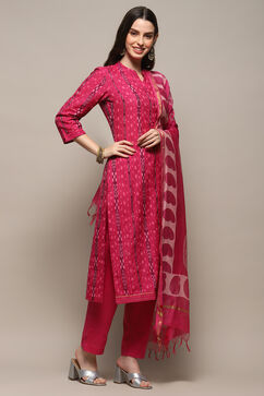 Pink Cotton Unstitched Suit set image number 7