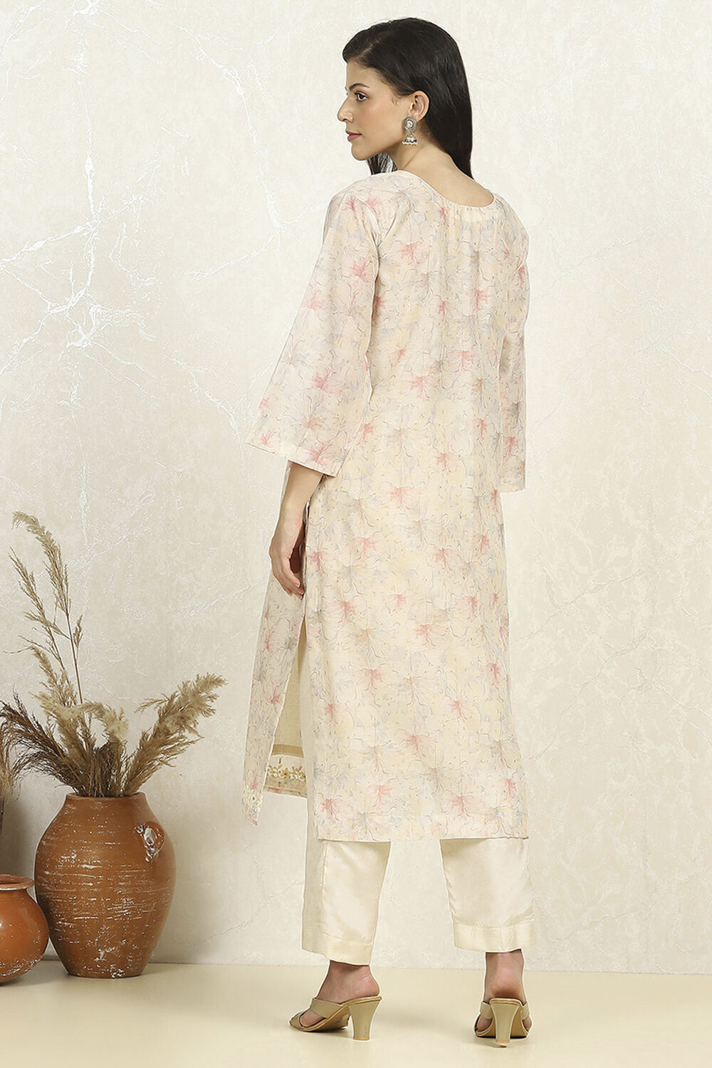 Light Pink Chanderi Unstitched Suit Set image number 5