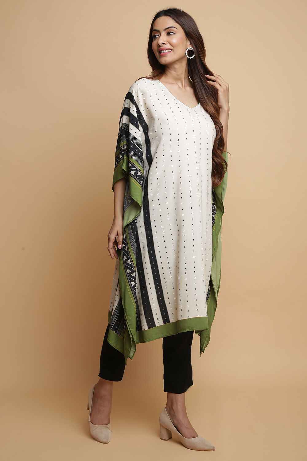 Cream And Black Rayaon Straight Kurta Pant Suit Set image number 4