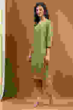 Green Solid Regular Fit Straight Kurta image number 2