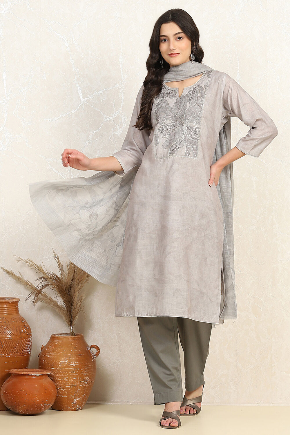 Pink Cotton Unstitched Suit Set image number 1