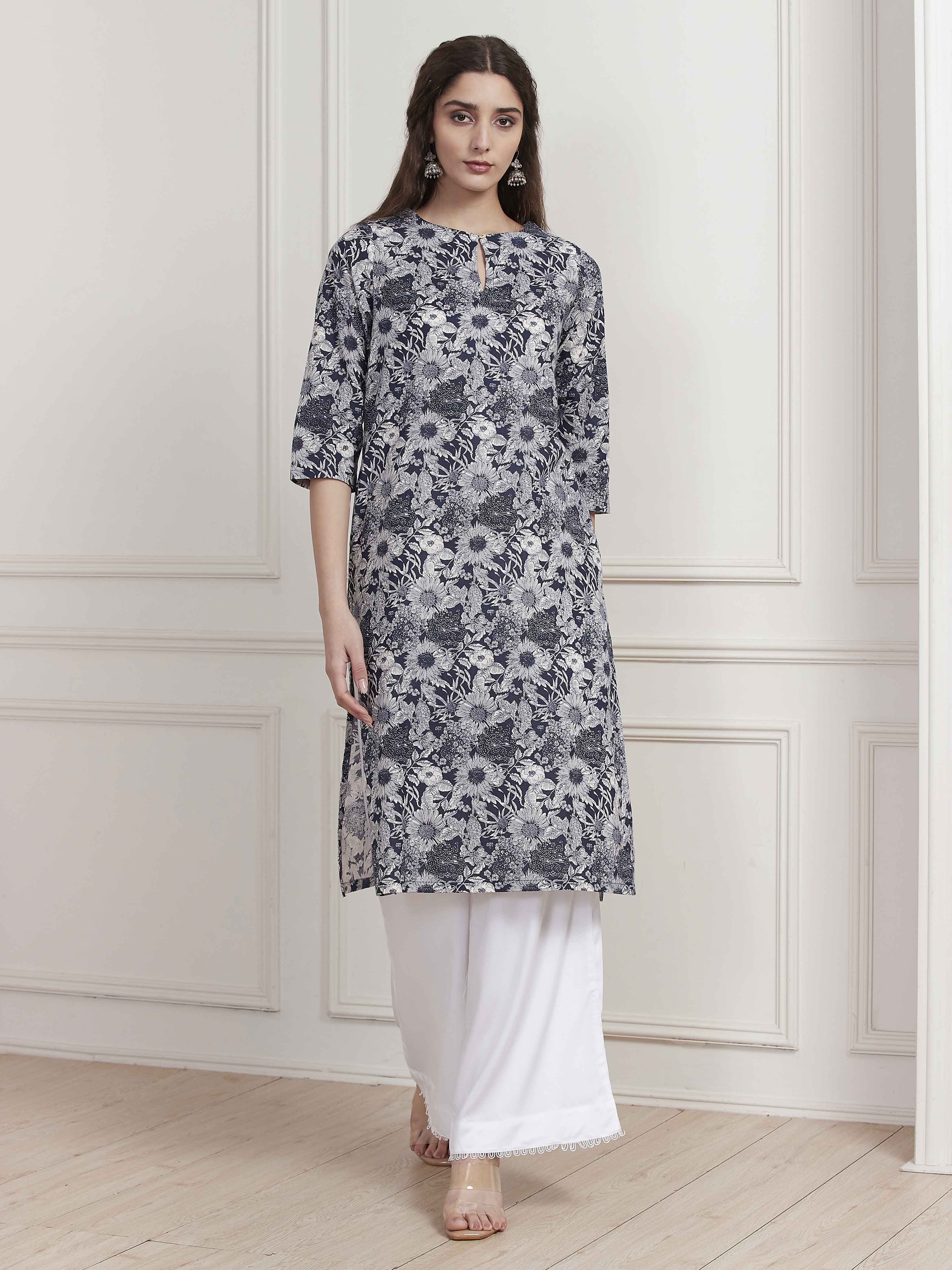 Blue Cotton Floral Printed Straight Kurta image number 5