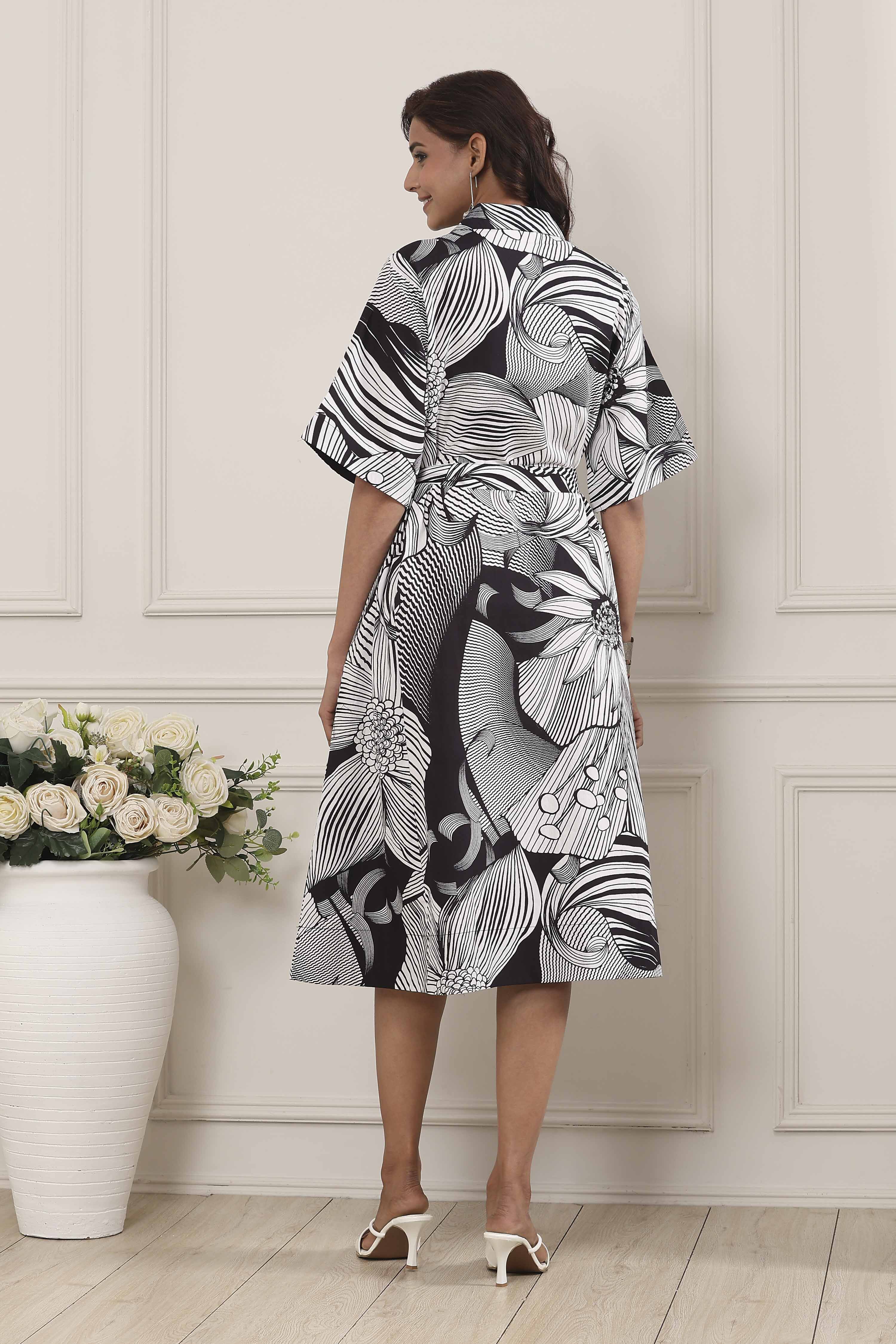 Black Cotton Poplin Floral Printed Flared Dress image number 3