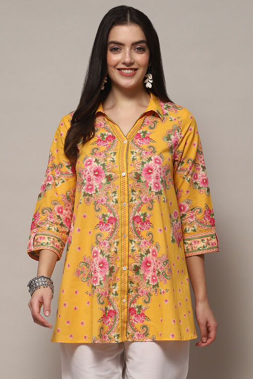 Yellow Cotton Straight Kurta image number 5