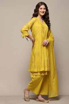 Lime Yellow Viscose Gathered Suit Set image number 6