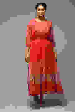 Red Cotton Blend Tiered Printed Dress image number 5