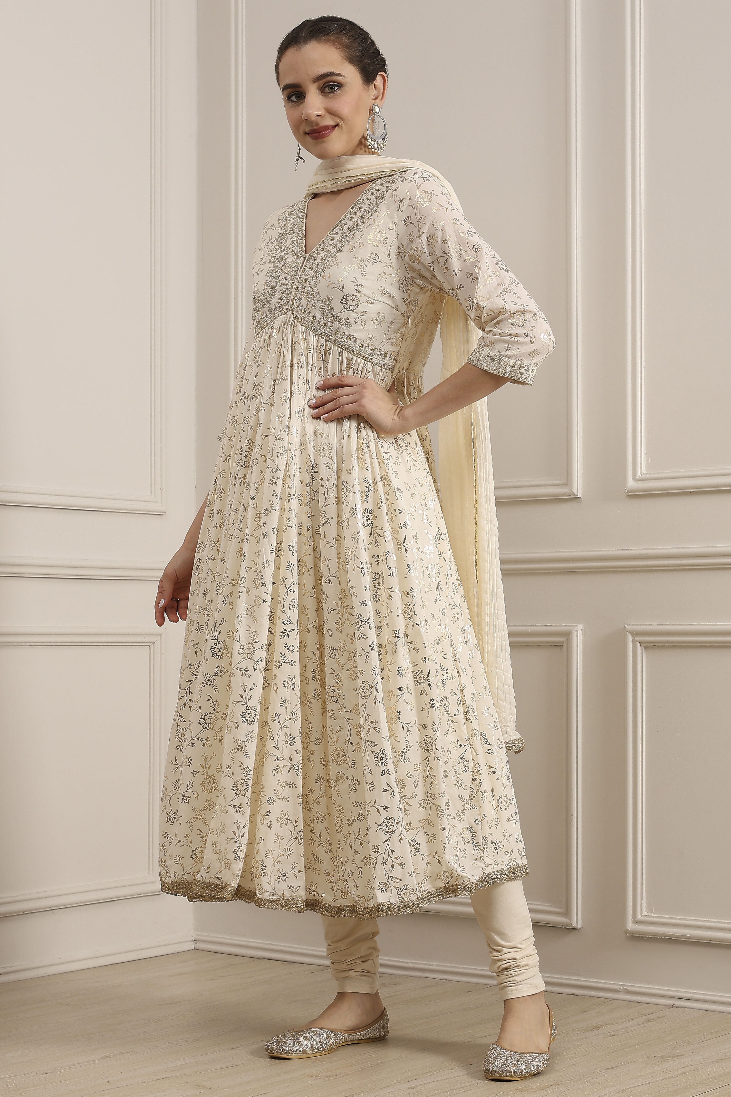 Off-White Cotton Foil Printed Anarkali Suit Set image number 3