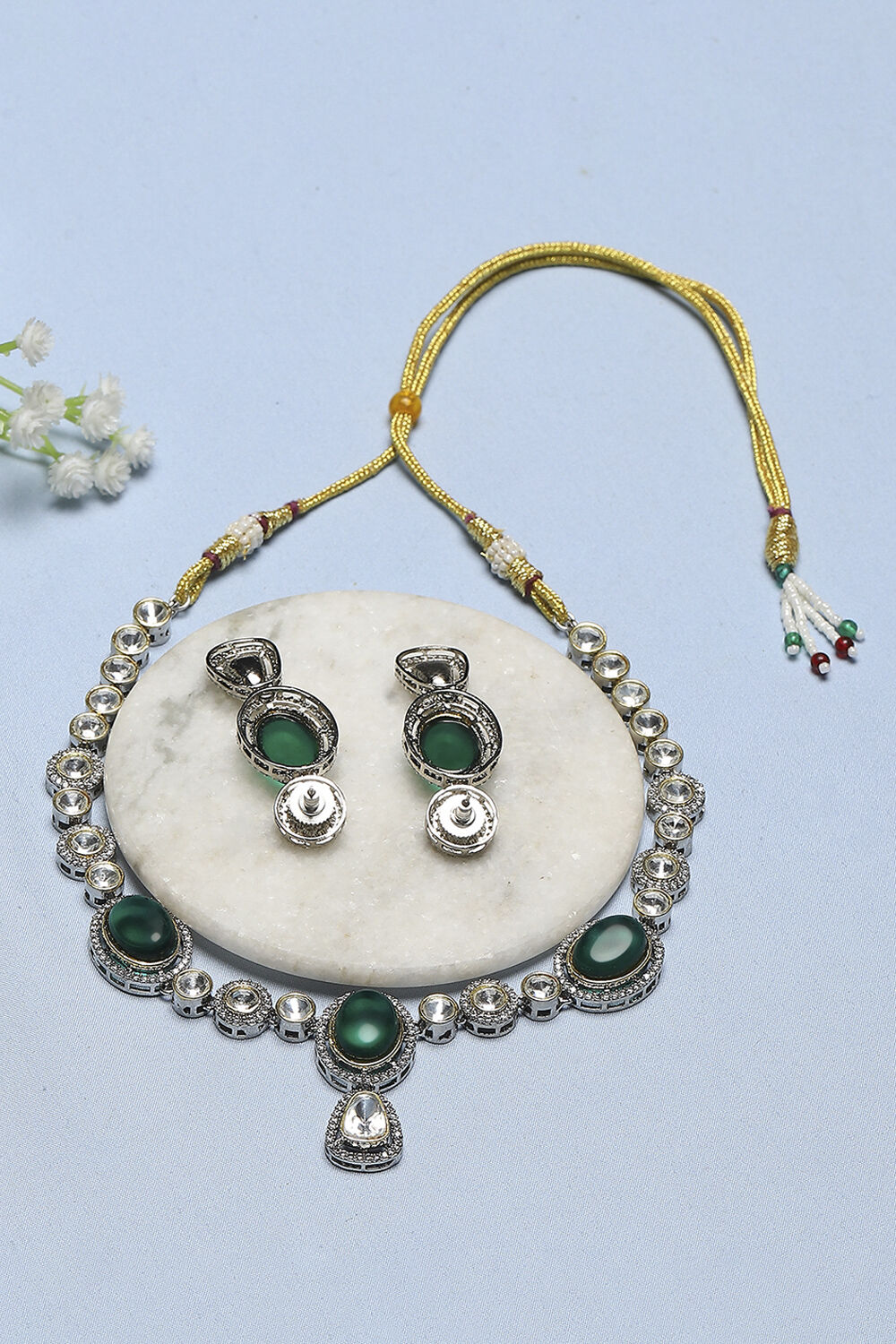 Green Brass Necklace Set image number 2