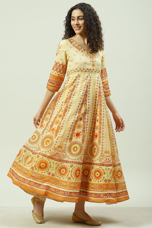 Beige Flared Fusion Printed Dress image number 4