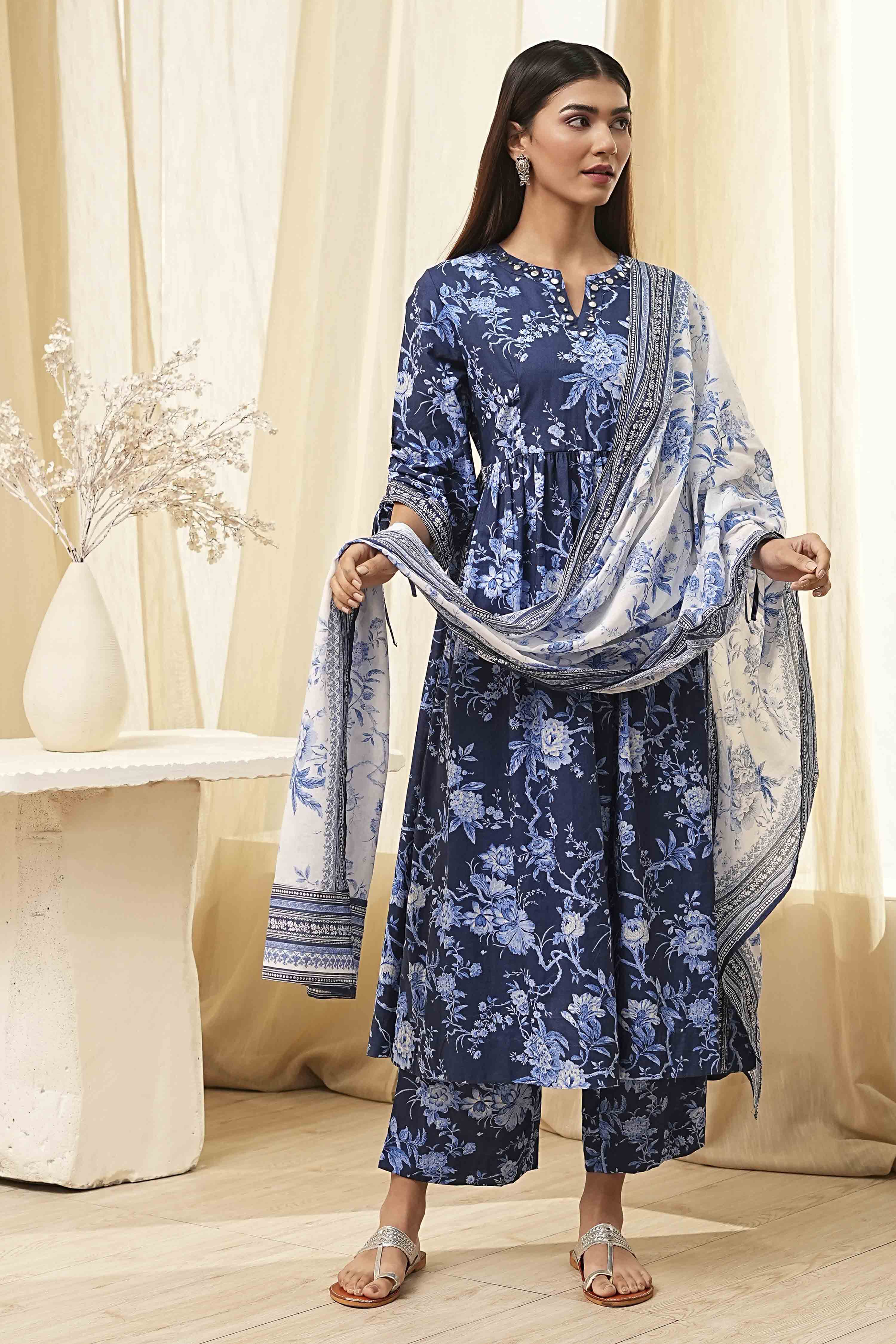 Indigo Pure Cotton Floral Gathered Suit Set image number 6