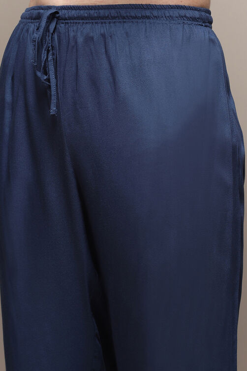 Fuschia Rayon Straight Kurta Pant Suit Set image number 2