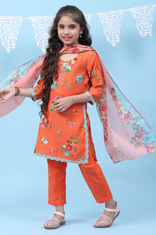 Orange Art Silk Straight Kurta Regular Pant Suit Set image number 6