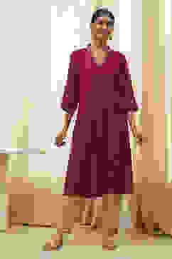 Red Foil Printed Straight Kurta image number 5