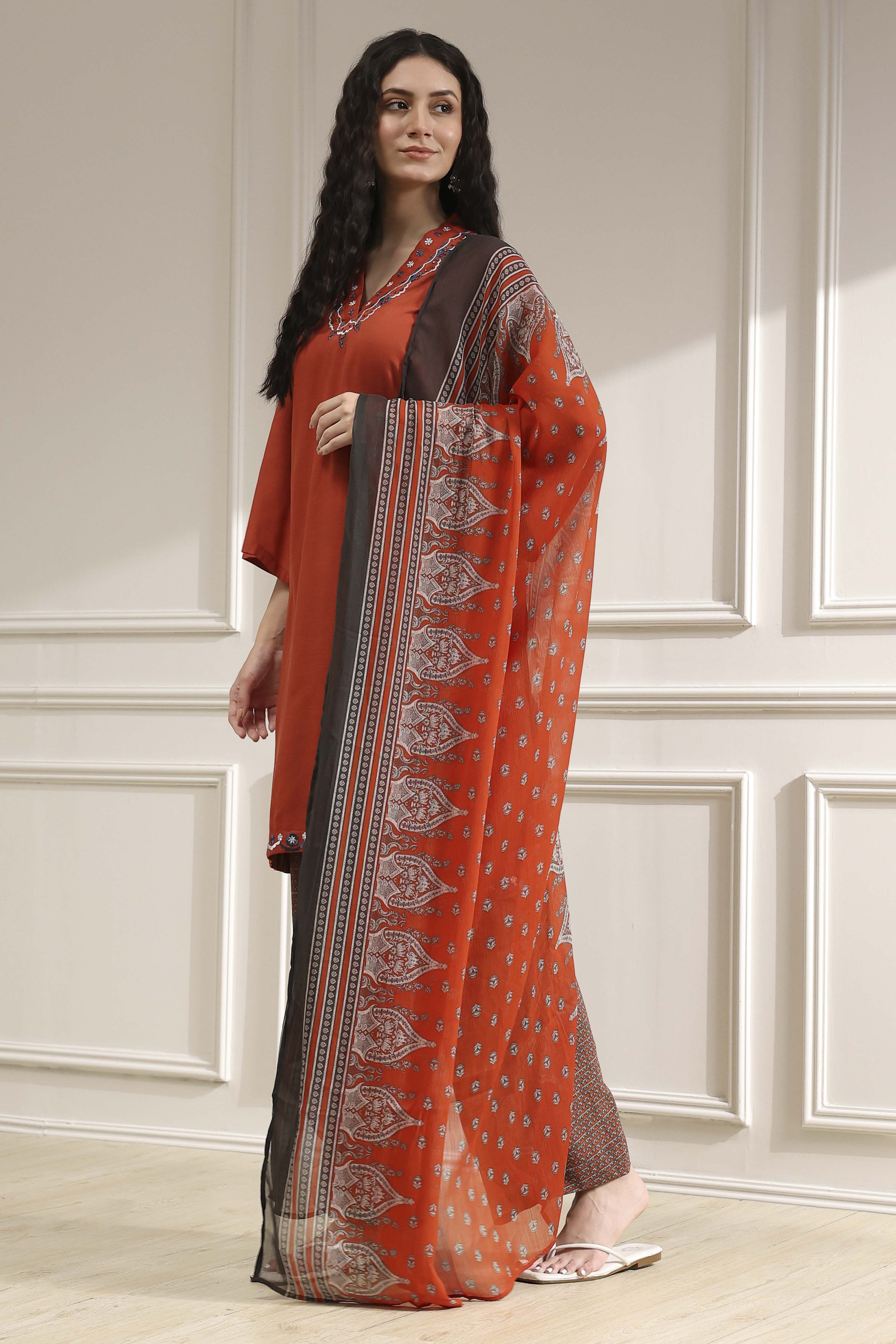 Orange Solid Straight Suit Set image number 3