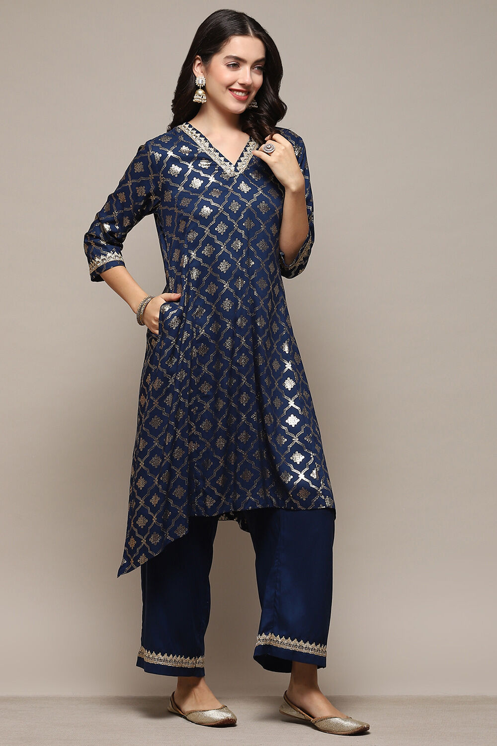 Blue Cotton Straight Printed Kurta Palazzo Suit Set image number 5