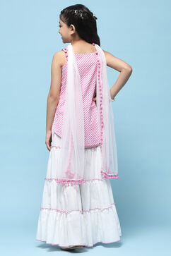 Pink Cotton Straight Set image number 5