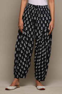 Black & White Cotton Printed Relaxed Salwar image number 5