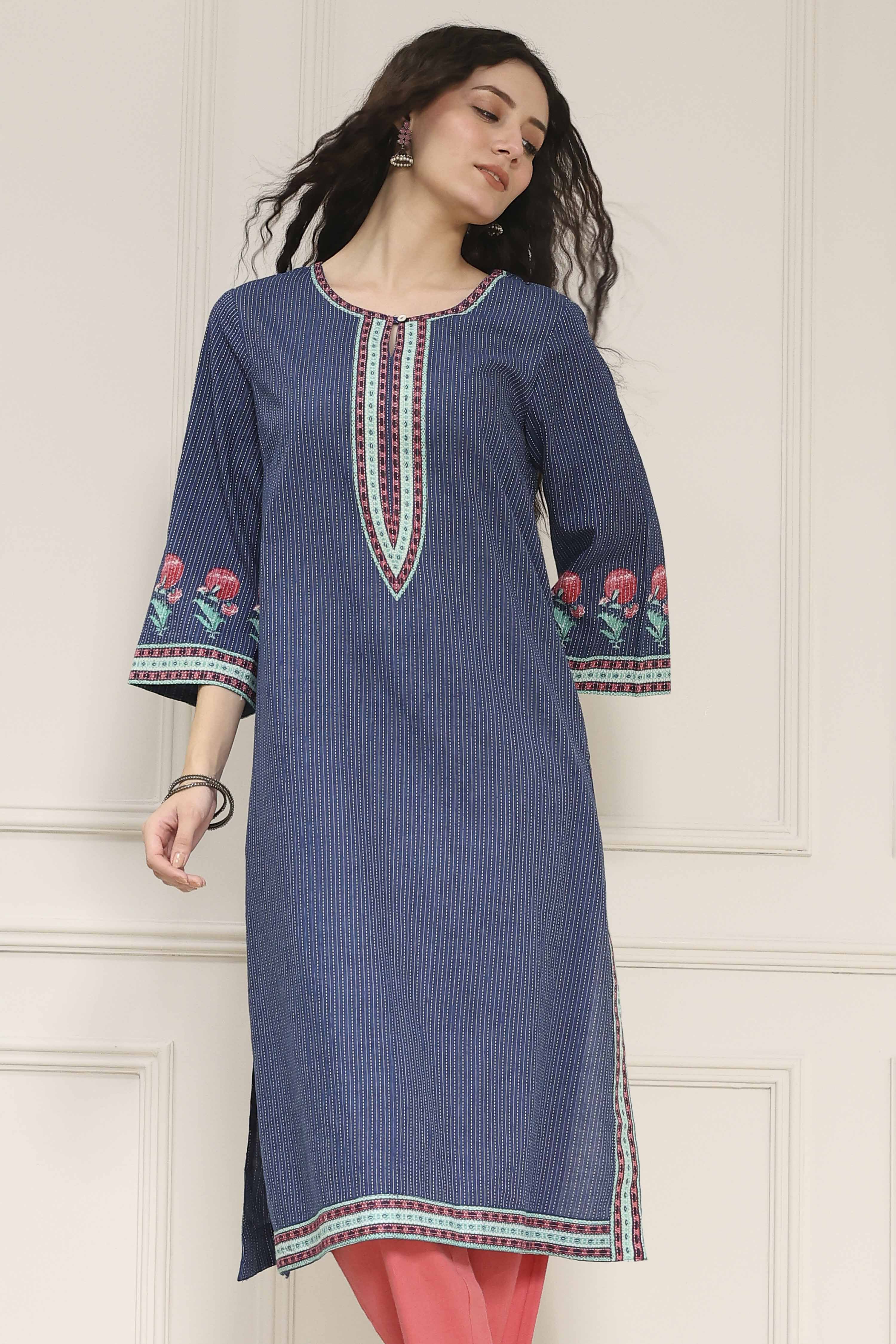 Indigo Blue Cotton Printed Straight Kurta image number 5