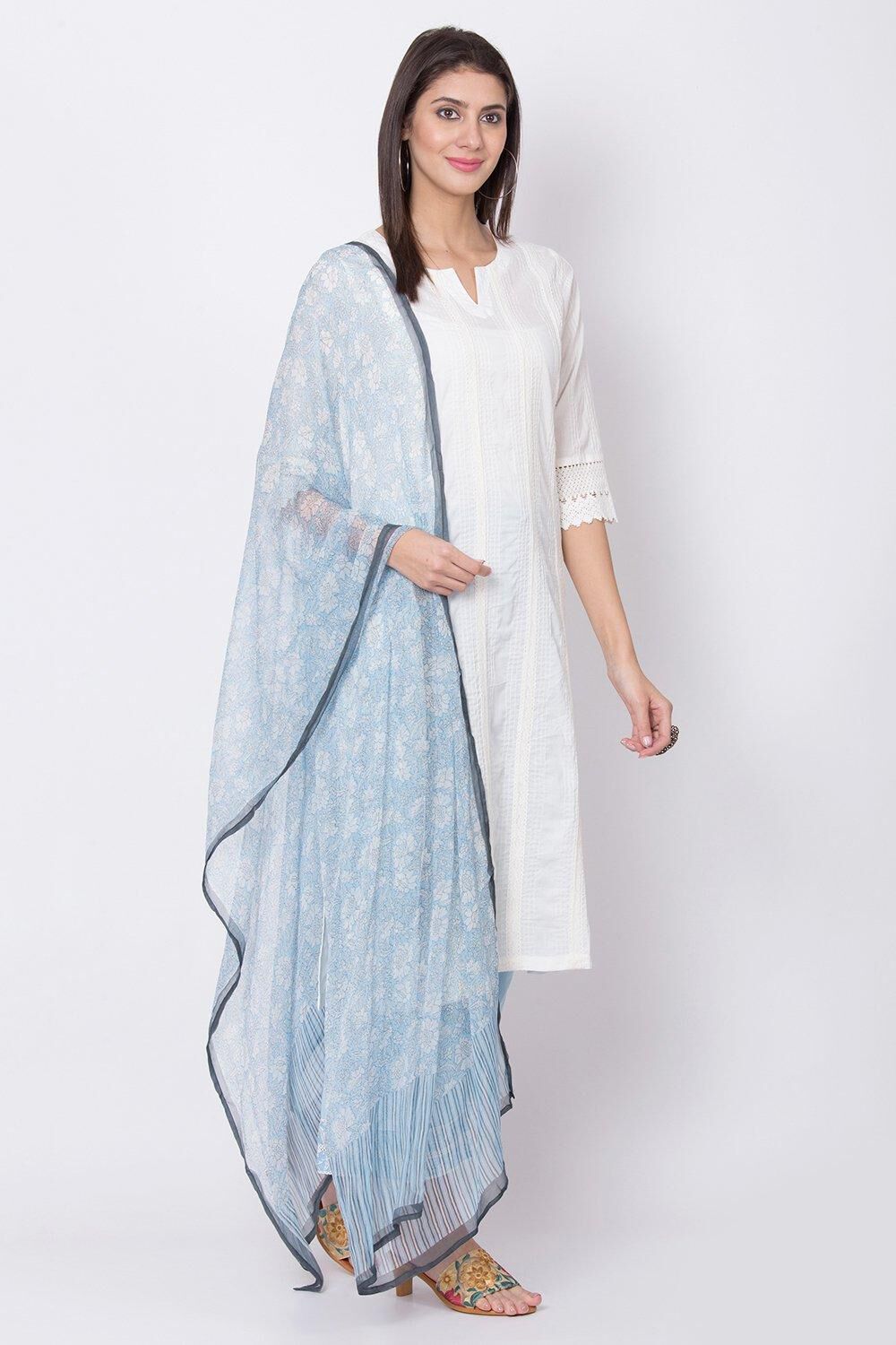 White Relaxed Kurta Palazzo Suit Set image number 3