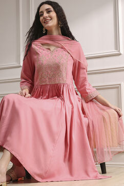Peach-Colored Embroidered Gathered Suit Set image number 7