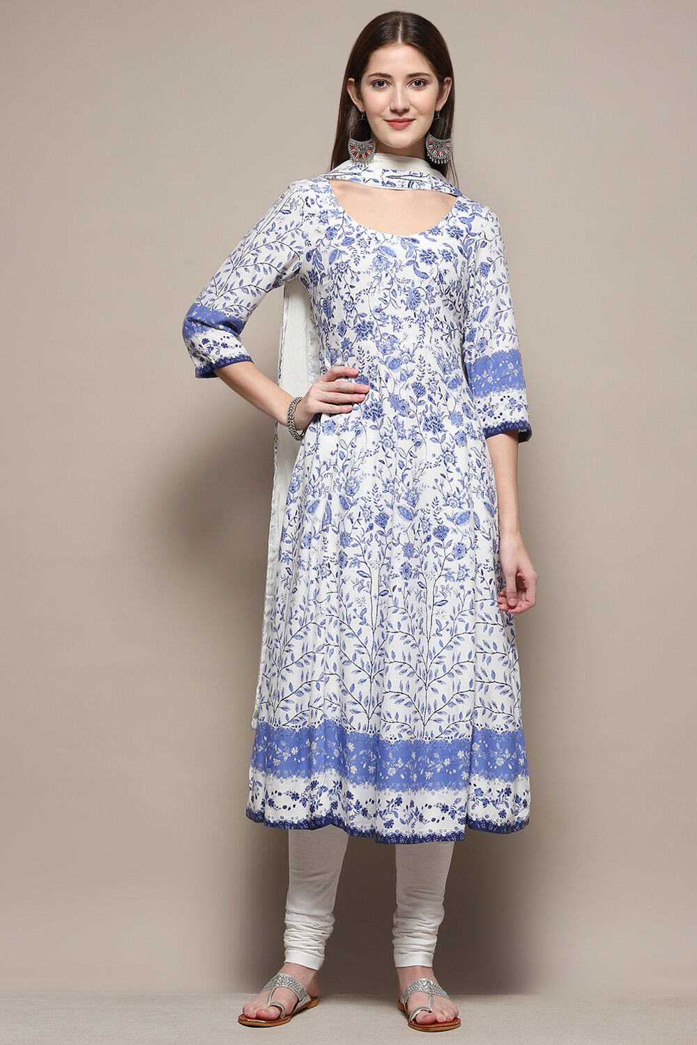 White and Blue Floral Anarkali Suit Set image number 7