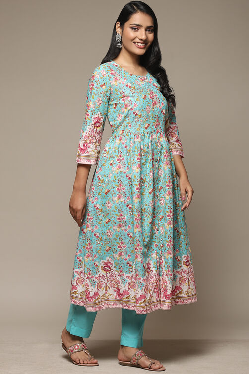 Blue Cotton Gathered Kurta Pants 2 Piece Set image number 5