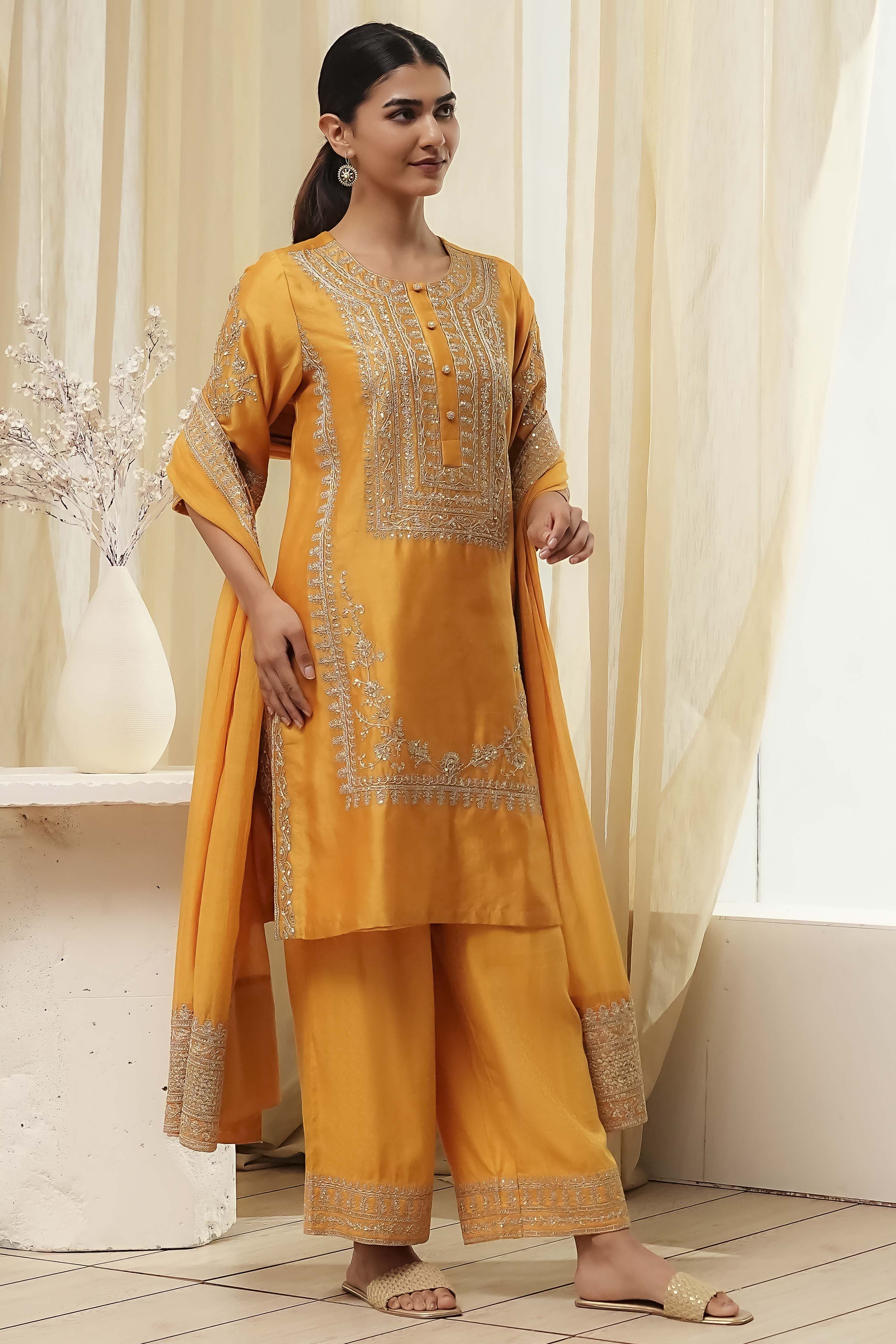 Ochre Yellow Cotton Silk Straight Suit Set image number 5
