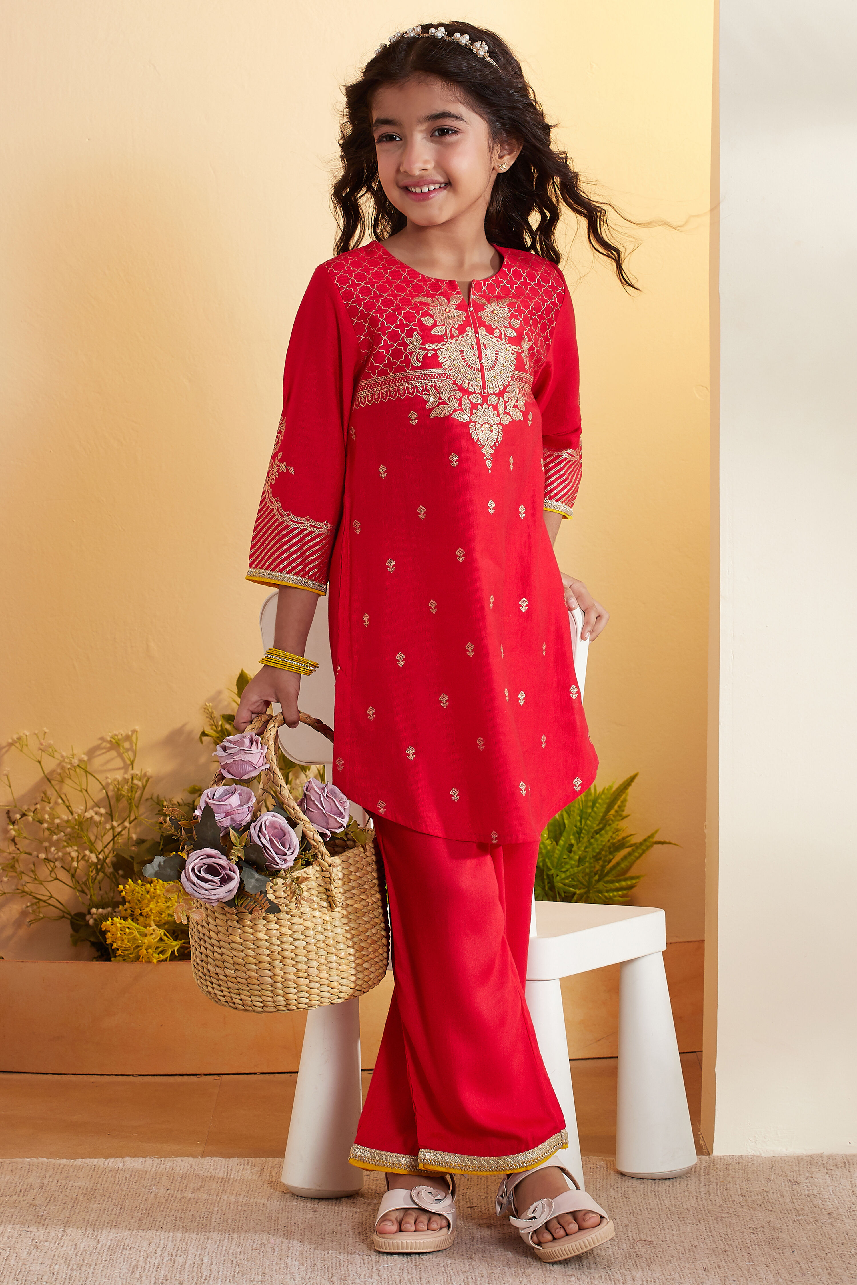 Red Ethnic Motif Printed Straight Kurta Set image number 0