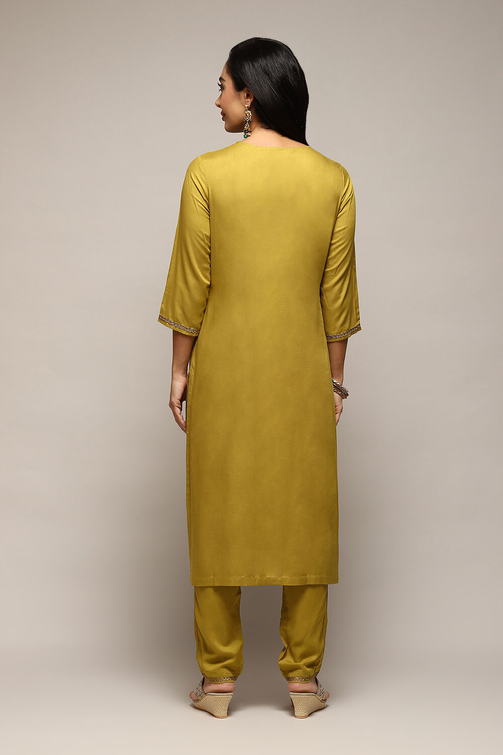 Lime Green LIVA Gathered Kurta Ankle Length Suit Set image number 4