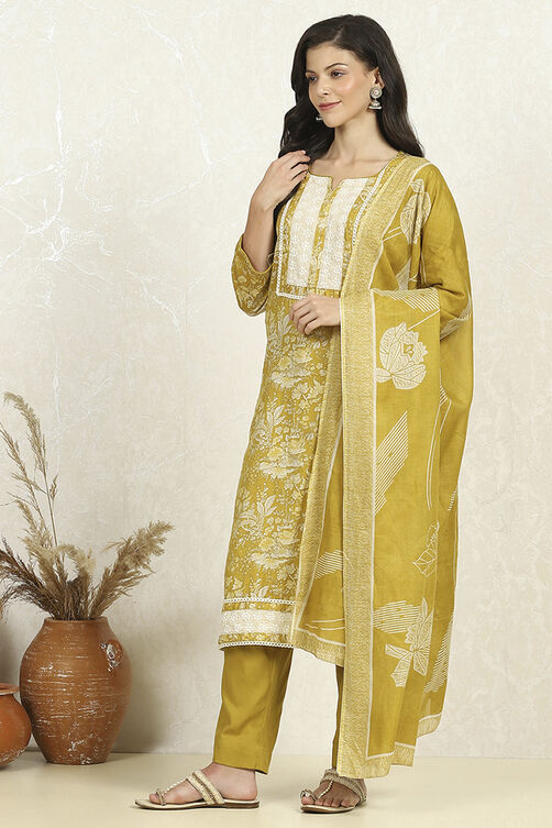 Purple Cotton Floral Printed Unstitched Suit Set image number 4