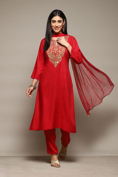 Coral Red Rayon Gathered Kurta Parallel Pants Suit Set image number 7
