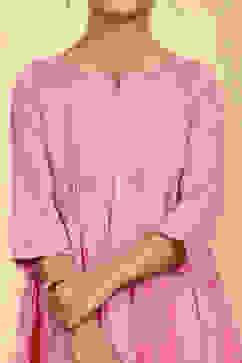 Light Pink Cotton Tiered Printed Kurta Churidar Set image number 1