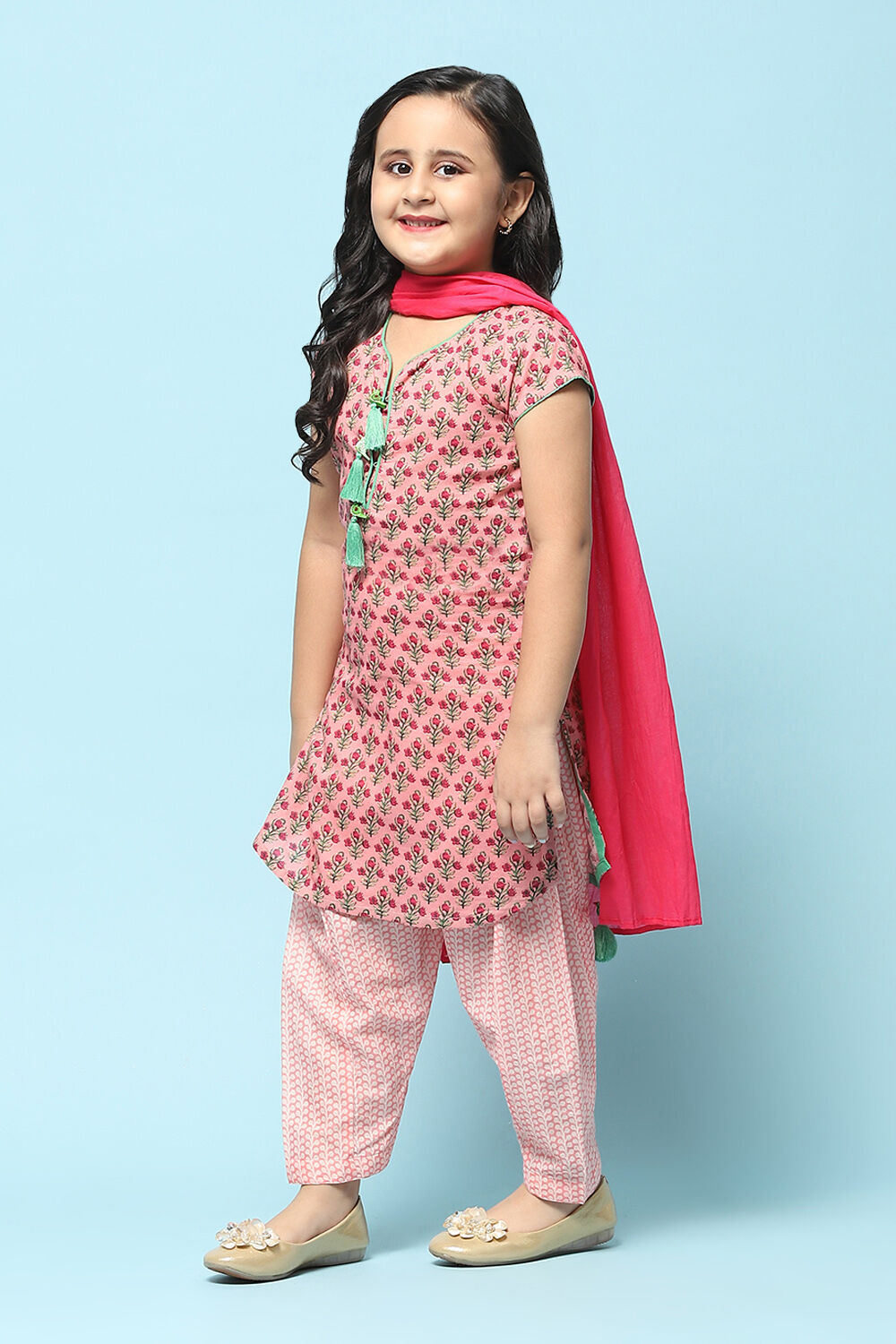 Pink Cotton Straight Printed Kurta Salwar Suit Set image number 8