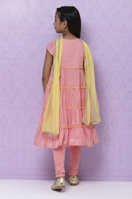 Peach Cotton Girls Tiered Kurta Churidar Suit Set image number 7