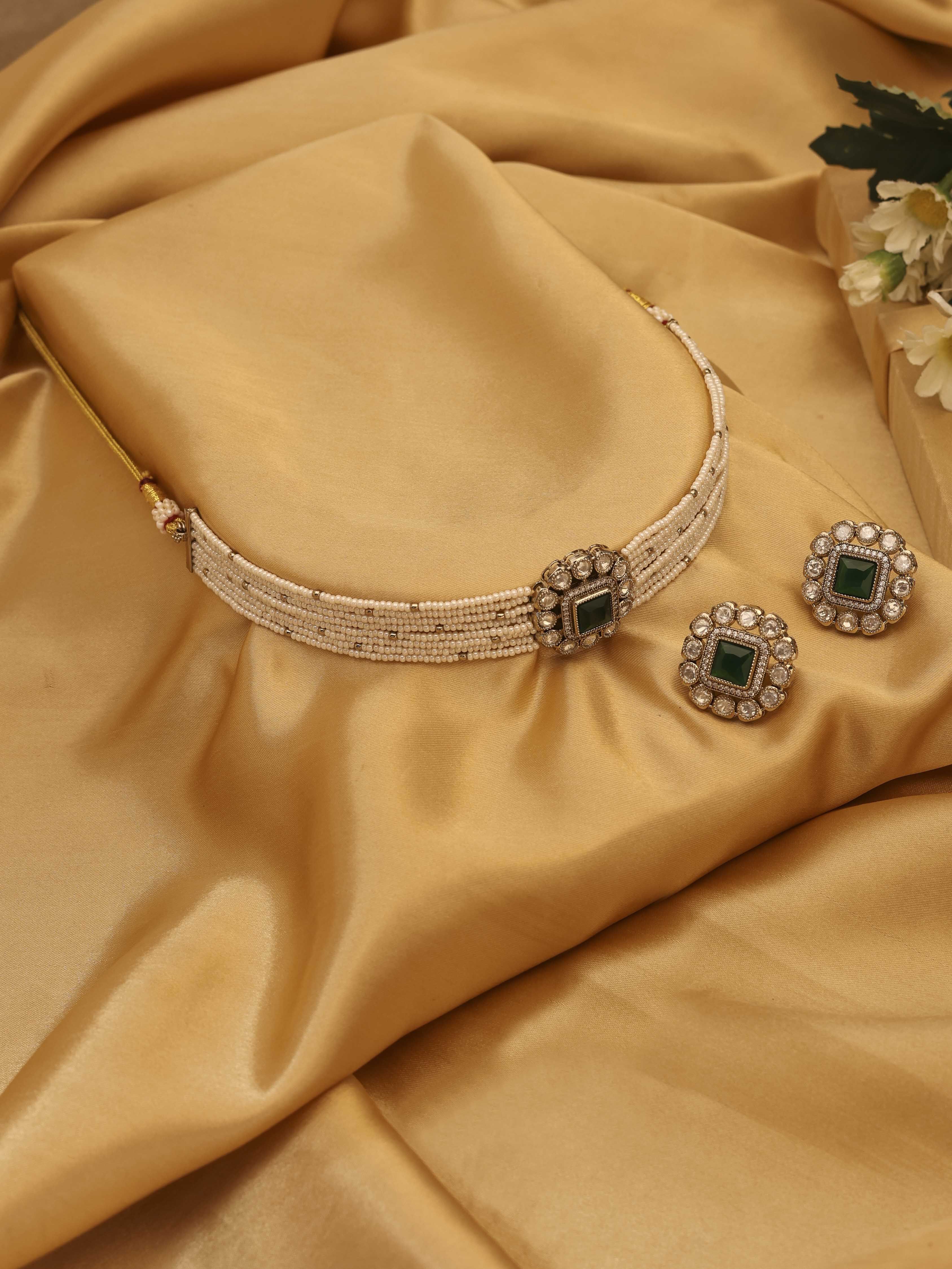 Green Gold Plated Brass Choker Set image number 0