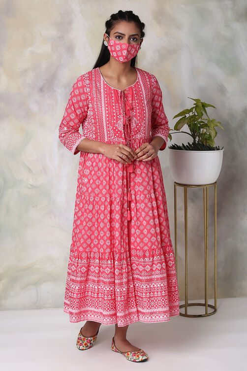 Pink Cotton Double Layered Printed Kurta Dress image number 4