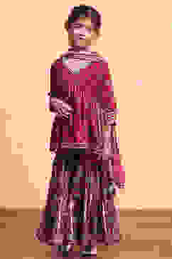 Cherry Red Viscose Blend Flared Suit Set image number 7