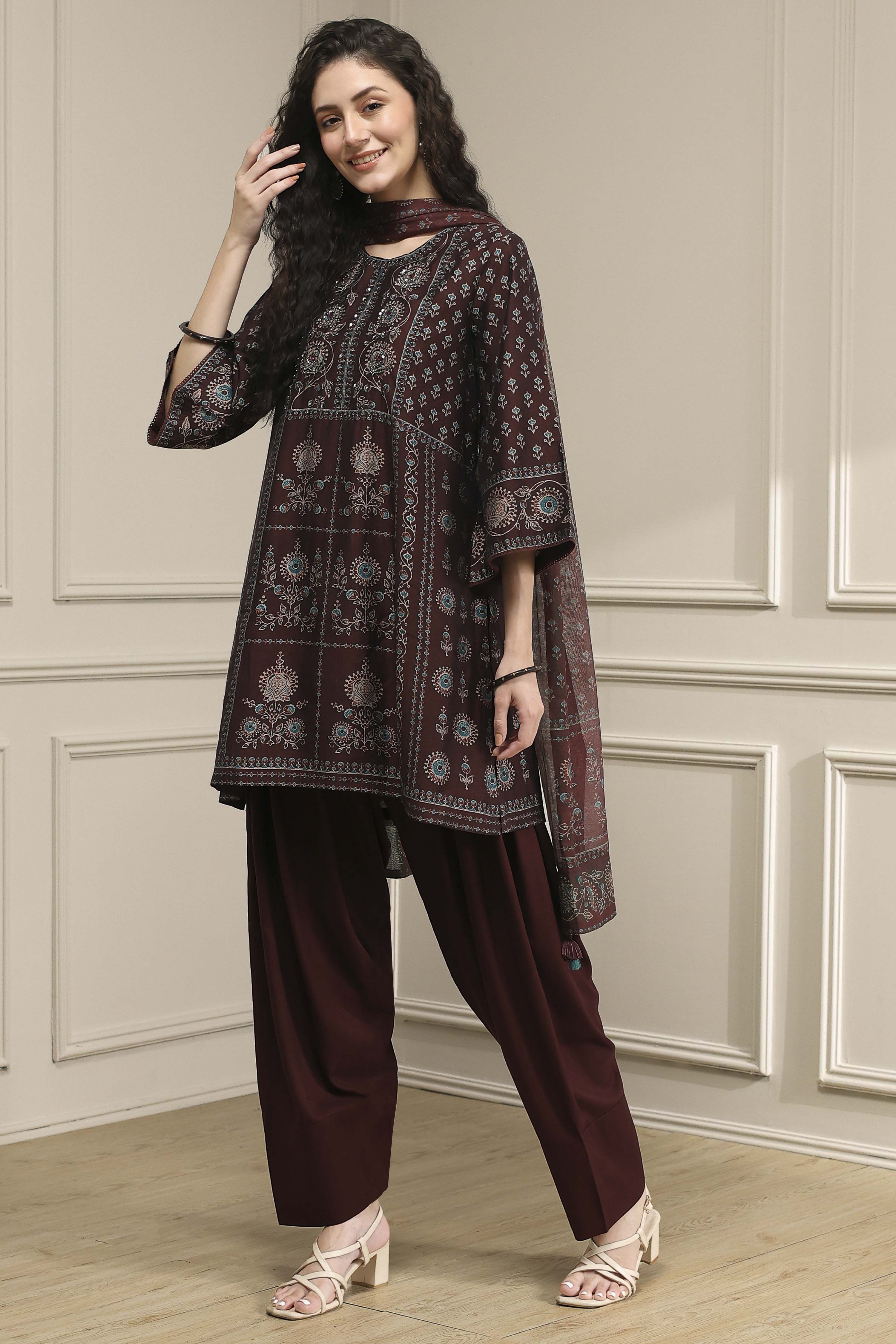 Brown Printed Straight Suit Set image number 6