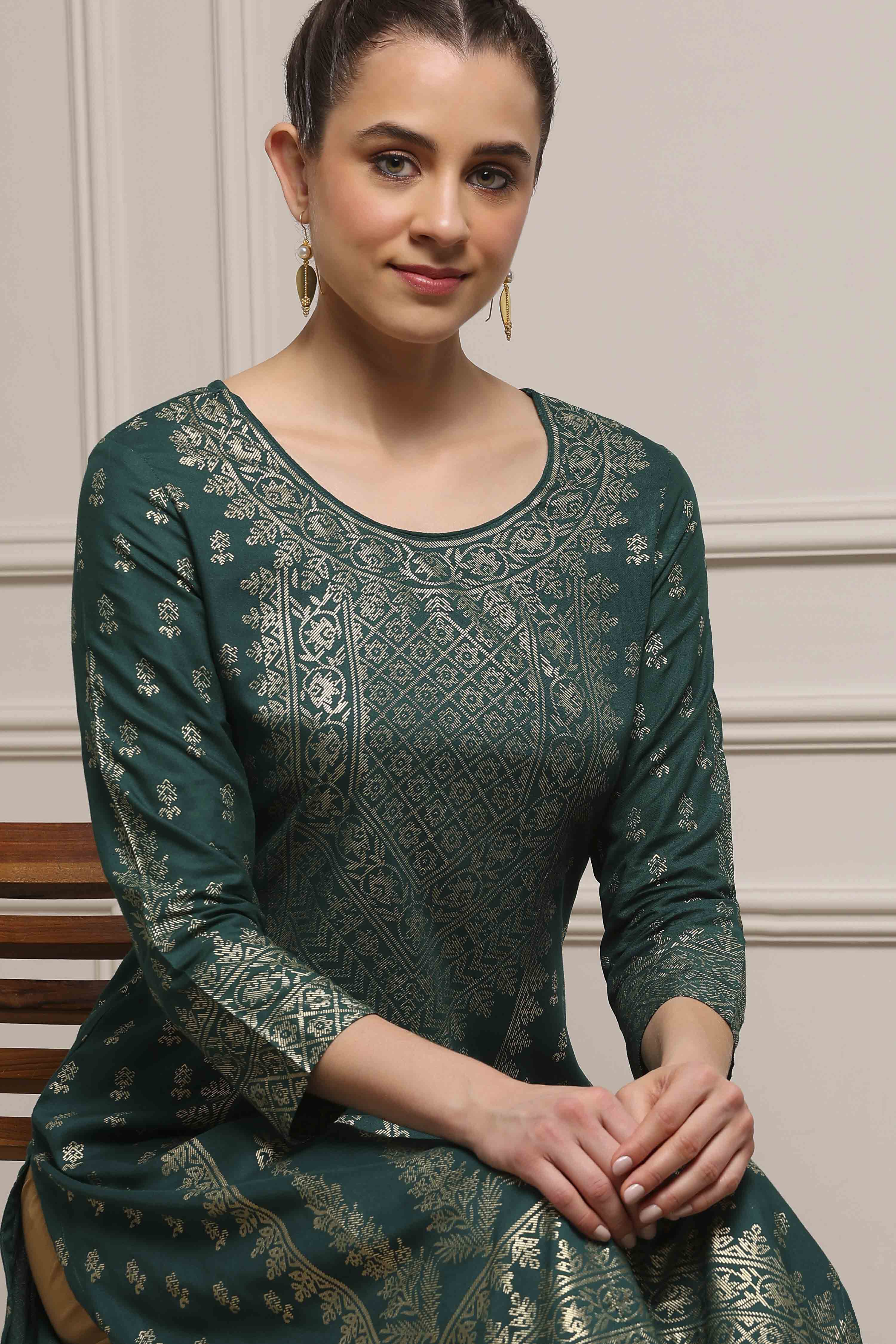 Bottle Green LIVA Straight Printed Kurta image number 6